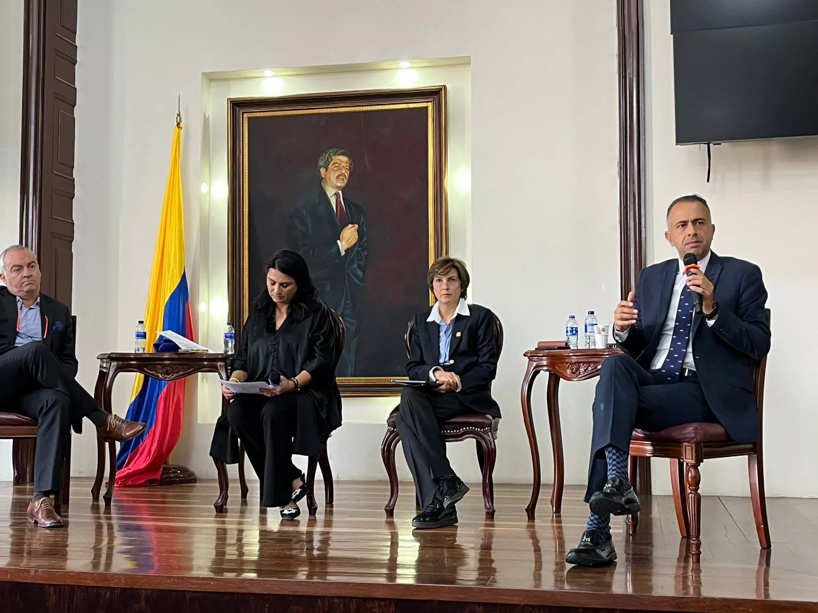 Foro "Hacia una Transición Energética Justa" - Blog del Sector Minero ...